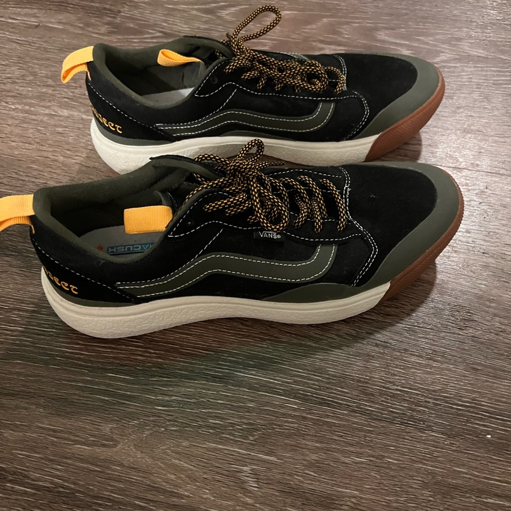 Vans X Parks Project Ultra-range Exo Se (Black/Marshmallow)